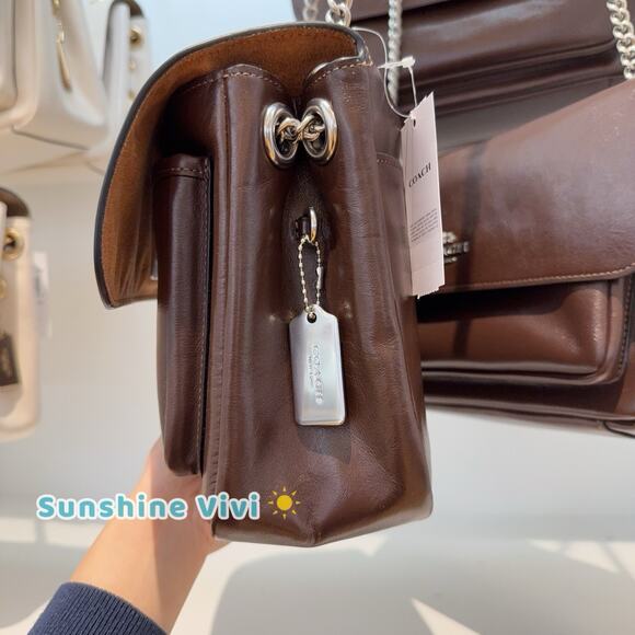 NWT Coach Elodie Crossbody Bag Shiny smooth leather CCF09 Maple Silver - Picture 2 of 11